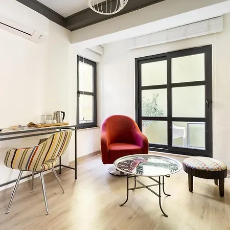 Pleasant Flat Near Hadrians Gate * Antalya